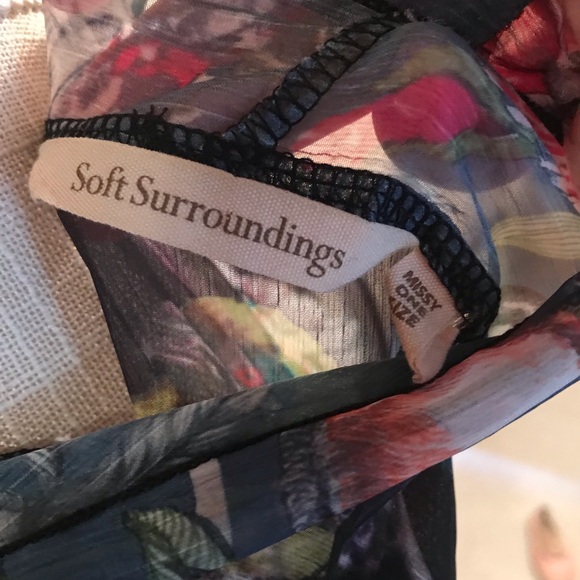 Beautiful vest - Picture 6 of 6